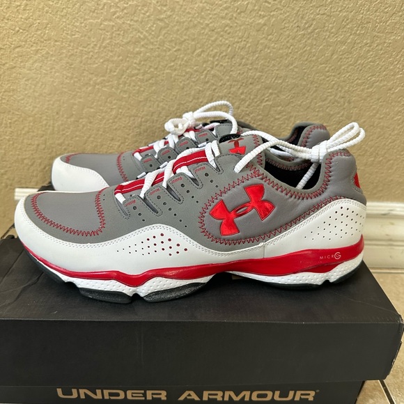 Athletic_Shoes